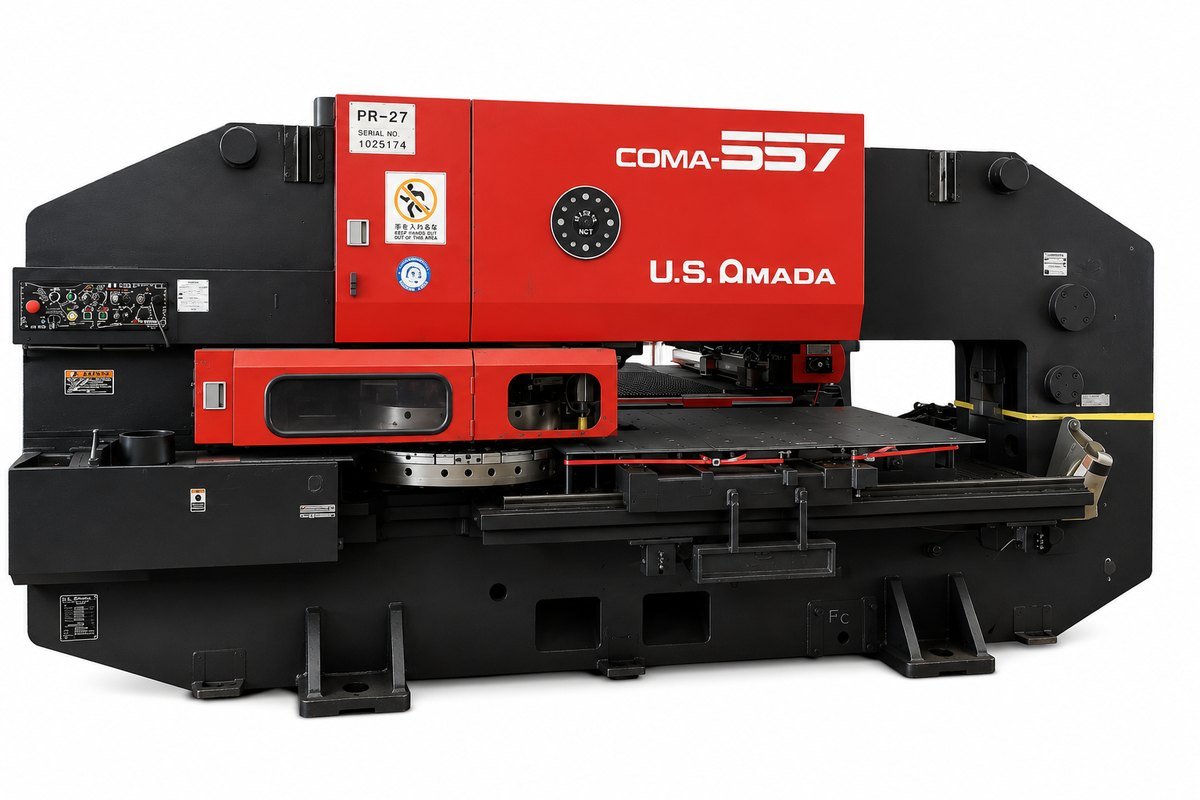Prensa punzonadora CNC de torreta Amada COMA-557